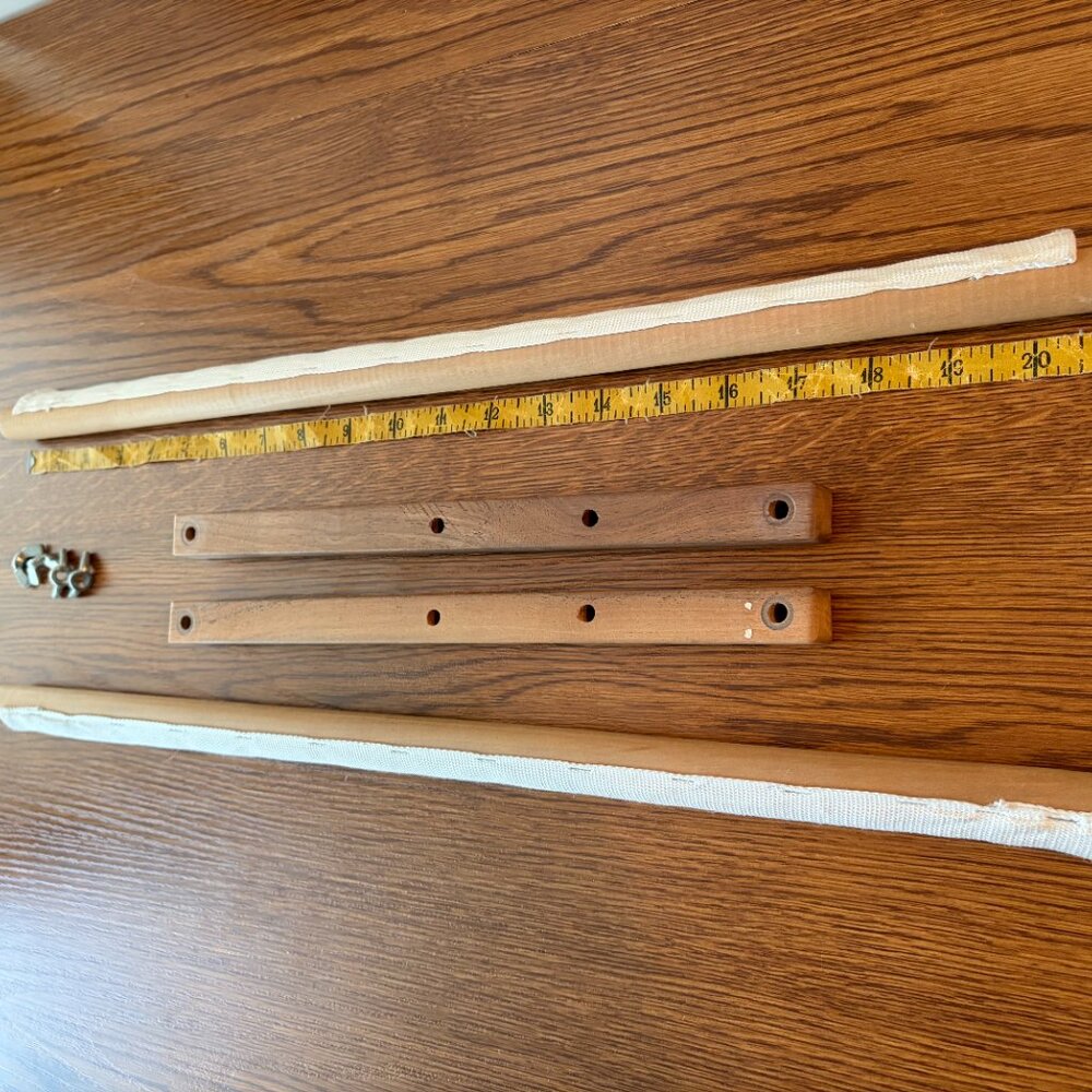 Wooden scroll frame 21"x12" for needlework projects - Picture 9 of 9